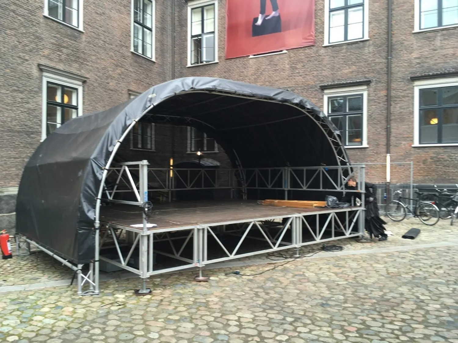 STC scene til gadefest